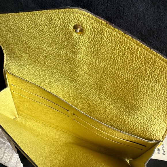 Louis Vuitton Long Wallet Monogram Empreinte
Portefeuille Curieuse Citron COA - Picture 3 of 9
